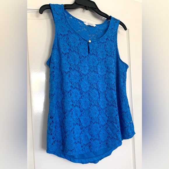 Ellen Tracy Co Women’s Tank Top Blouse in Blue Lace L Sleeveless Gold Button - Picture 2 of 7